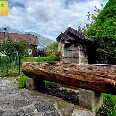 Klampfner Guetl * Altaussee