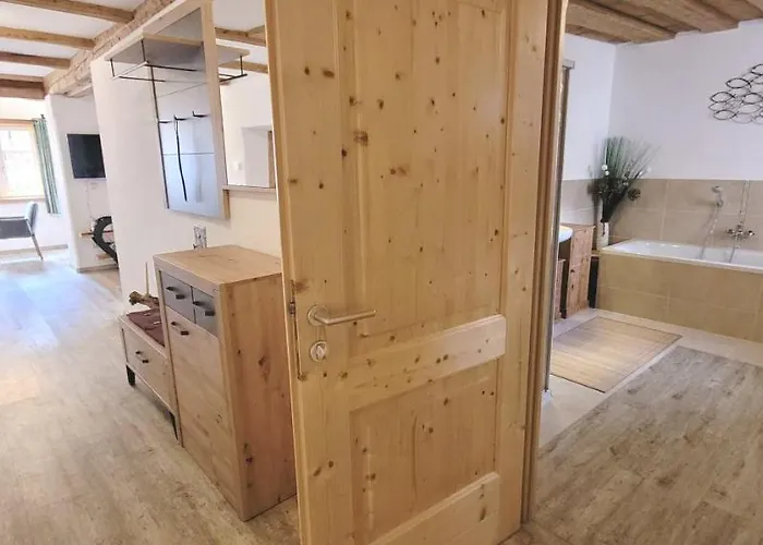 Klampfner Guetl * アルタウスゼー