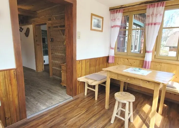 Klampfner Guetl アパート アルタウスゼー